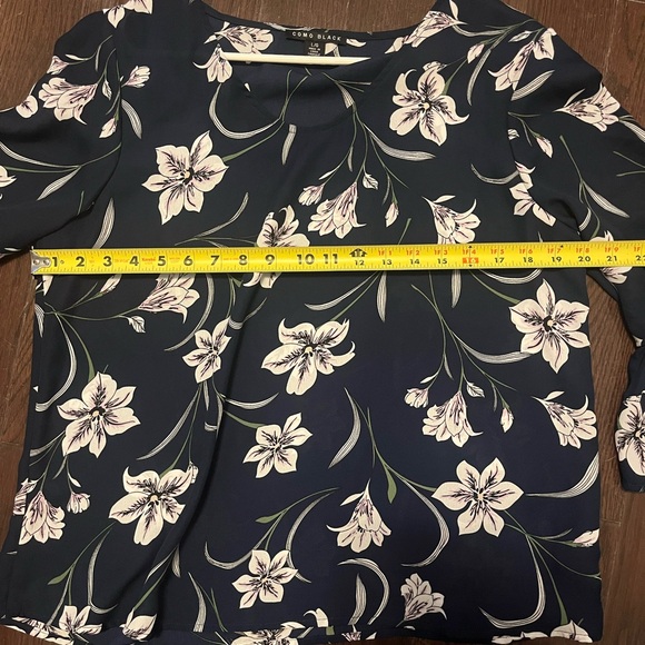 Como Black 100% Polyester Long Sleeve Navy Blue w/ White Flowers Blouse Large - Picture 5 of 6